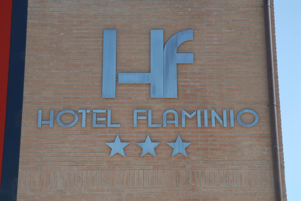 Hotel Flaminio Tavernelle Serrungarina Exterior photo